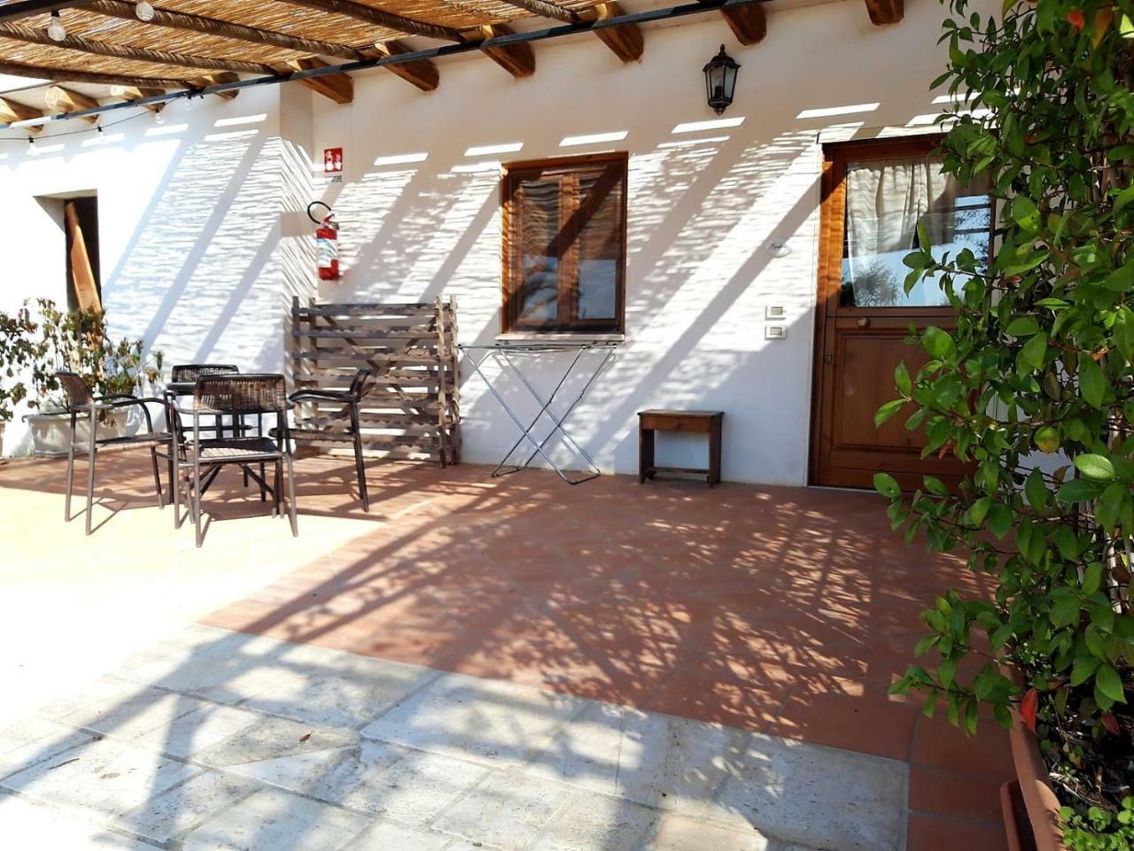 Casina Dei Preti Conversano Exterior foto